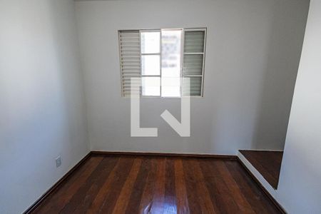 Quarto 1 / 2º andar de casa de condomínio para alugar com 2 quartos, 60m² em Itapoã, Belo Horizonte