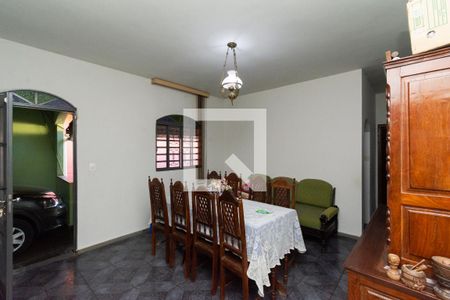 Sala de Jantar de casa à venda com 3 quartos, 360m² em Vila Belem, Contagem