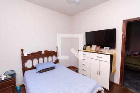 Quarto 1 de casa à venda com 3 quartos, 360m² em Vila Belem, Contagem