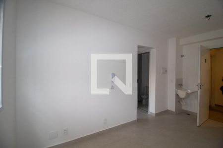 Sala de apartamento para alugar com 2 quartos, 32m² em Jardim Celeste, São Paulo