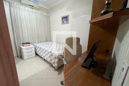 Quarto de apartamento para alugar com 3 quartos, 150m² em Jardim Vinte E Cinco de Agosto, Duque de Caxias