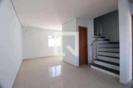 Sala de casa à venda com 2 quartos, 78m² em Fátima, Canoas