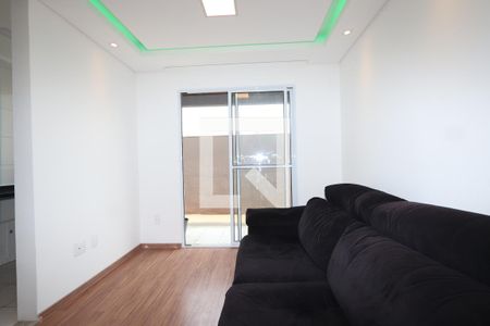 Sala de apartamento à venda com 2 quartos, 60m² em Vila Metalúrgica, São Paulo