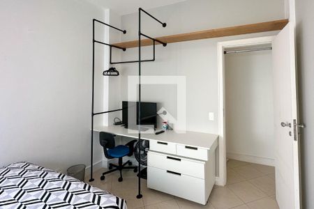 Quarto 1 de apartamento à venda com 3 quartos, 106m² em Leblon, Rio de Janeiro