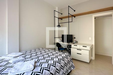 Quarto 1 de apartamento à venda com 3 quartos, 106m² em Leblon, Rio de Janeiro