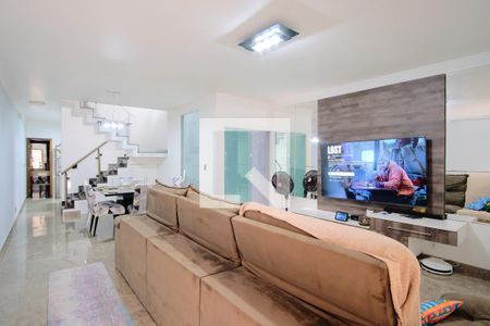 Sala de casa à venda com 3 quartos, 130m² em Vila Carrão, São Paulo