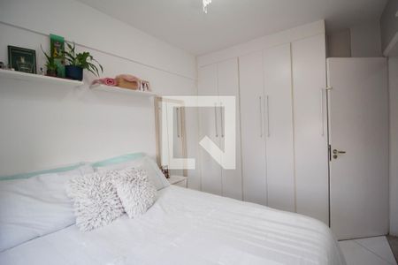 Quarto 1 de apartamento à venda com 2 quartos, 65m² em Vila São Vicente, São Paulo