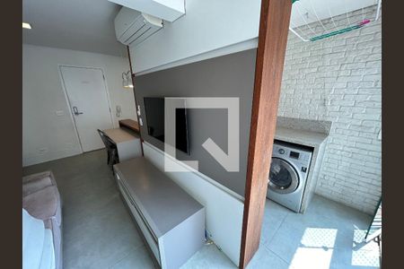 Sala de apartamento para alugar com 1 quarto, 35m² em Perdizes, São Paulo