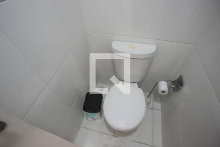 Lavabo de casa de condomínio à venda com 2 quartos, 121m² em Taquara, Rio de Janeiro