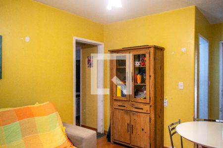 Sala de apartamento à venda com 2 quartos, 53m² em Cristal, Porto Alegre