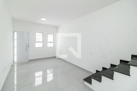 Sala de casa à venda com 2 quartos, 98m² em Vila Nhocune, São Paulo