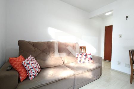 Sala de apartamento para alugar com 2 quartos, 44m² em Freguesia (jacarepaguá), Rio de Janeiro