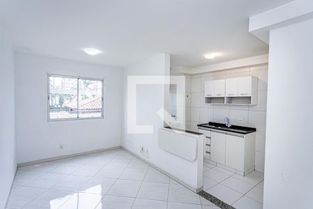 Sala de apartamento para alugar com 2 quartos, 43m² em Loteamento City Jaragua, São Paulo