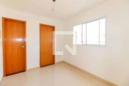 Sala de apartamento à venda com 2 quartos, 34m² em Vila São Geraldo, São Paulo