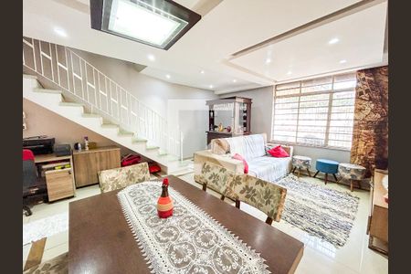 Sala de casa à venda com 2 quartos, 150m² em Vila Califórnia(zona Sul), São Paulo