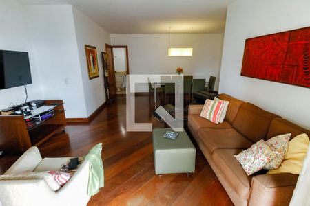 Sala de apartamento à venda com 4 quartos, 134m² em Vila Suzana, São Paulo