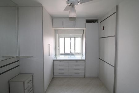 Quarto 2 de apartamento para alugar com 2 quartos, 70m² em Vila Romero, São Paulo