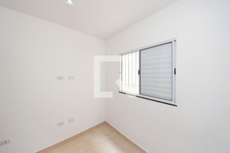 Quarto 1 de apartamento para alugar com 2 quartos, 43m² em Vila Celeste, São Paulo