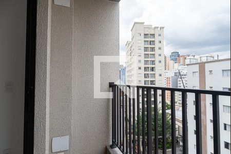 Varanda da Sala/Quarto de kitnet/studio para alugar com 1 quarto, 19m² em Bela Vista, São Paulo