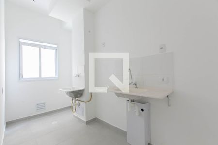 Cozinha de kitnet/studio para alugar com 1 quarto, 26m² em Conjunto Residencial José Bonifácio, São Paulo