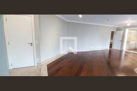 Sala de apartamento à venda com 5 quartos, 227m² em Vila Suzana, São Paulo