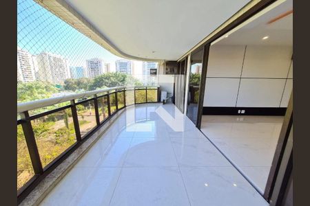 Apartamento à venda com 3 quartos, 157m² em Barra da Tijuca, Rio de Janeiro