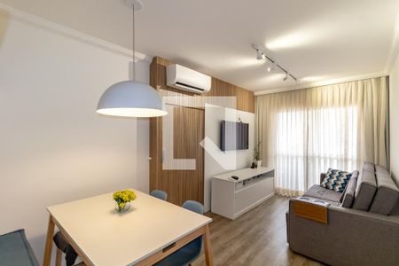 Sala de apartamento para alugar com 2 quartos, 65m² em Vila Uberabinha, São Paulo