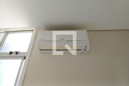 Detalhe da Sala  de apartamento para alugar com 2 quartos, 65m² em Jardim das Bandeiras, Campinas