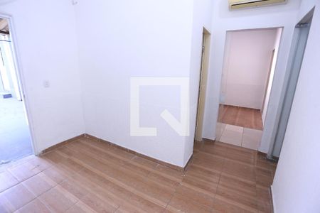 Sala de casa para alugar com 2 quartos, 75m² em Samambaia Norte (Samambaia), Brasília