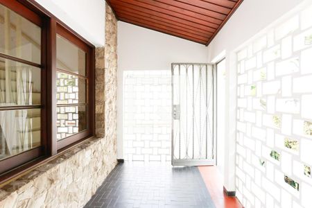 Sala de casa à venda com 6 quartos, 180m² em Butantã, São Paulo