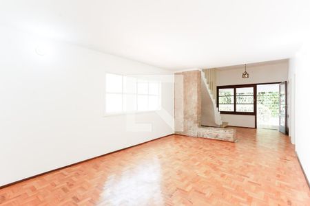 Sala de casa à venda com 6 quartos, 180m² em Butantã, São Paulo