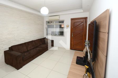 Sala de casa à venda com 3 quartos, 130m² em Vila Romano, São Paulo