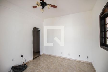 Sala de casa para alugar com 2 quartos, 107m² em Piam, Belford Roxo