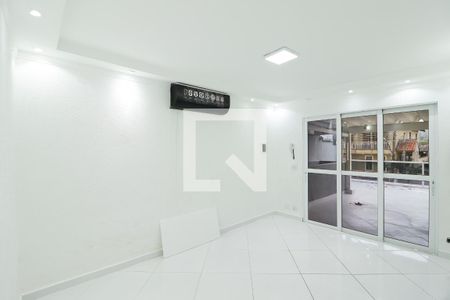 SalaSala de casa à venda com 2 quartos, 100m² em Vila Continental, São Paulo