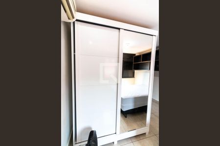 Quarto de apartamento para alugar com 1 quarto, 40m² em Comércio Local Norte 306, Brasília