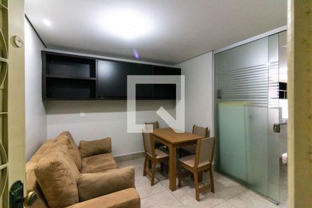 Sala de apartamento para alugar com 1 quarto, 40m² em Comércio Local Norte 306, Brasília