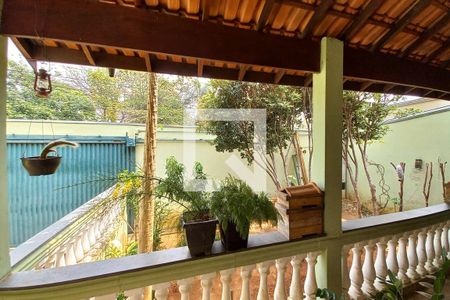 Vista da Sala  de casa à venda com 3 quartos, 250m² em Jardim Nova Europa, Campinas