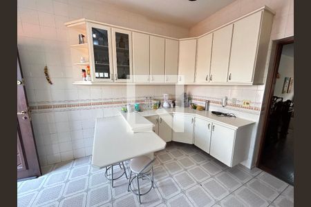 Cozinha de casa à venda com 3 quartos, 250m² em Vila Romana, São Paulo