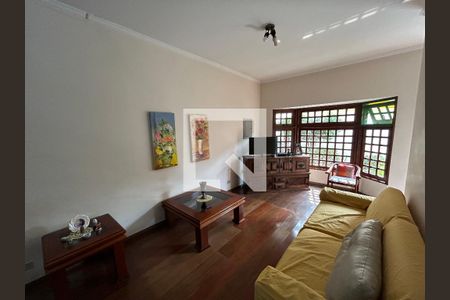 Sala de casa à venda com 3 quartos, 250m² em Vila Romana, São Paulo