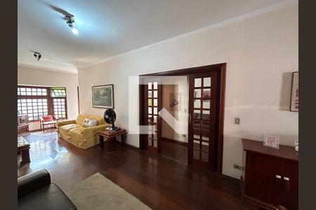 Sala de casa à venda com 3 quartos, 250m² em Vila Romana, São Paulo