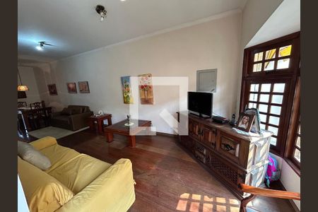 Sala de casa à venda com 3 quartos, 250m² em Vila Romana, São Paulo