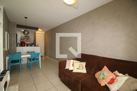 Sala de apartamento para alugar com 2 quartos, 69m² em Barra Olímpica, Rio de Janeiro