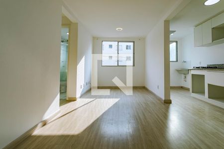 Sala de apartamento para alugar com 2 quartos, 39m² em Parque Santana, Mogi das Cruzes