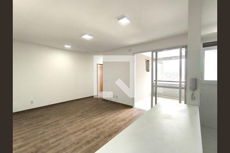 Sala de apartamento para alugar com 3 quartos, 101m² em Vila Galvão, Jundiaí