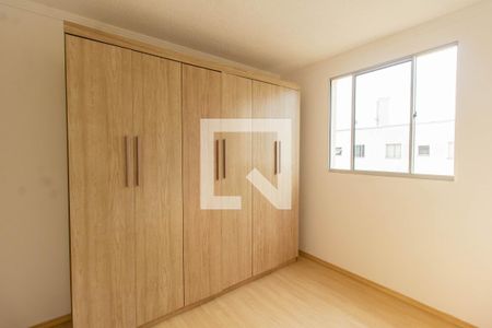 Quarto 2 de apartamento para alugar com 2 quartos, 44m² em Passo das Pedras, Gravataí