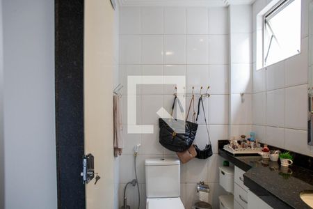 Banheiro da Suíte de apartamento para alugar com 3 quartos, 102m² em União, Belo Horizonte