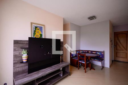 Sala  de apartamento à venda com 2 quartos, 48m² em Jardim Santa Emília, São Paulo