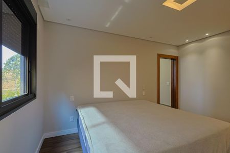 Casa de condomínio à venda com 430m², 4 quartos e 4 vagas Casa de condomínio à venda com 430m², 4 quartos e 4 vagasSuíte