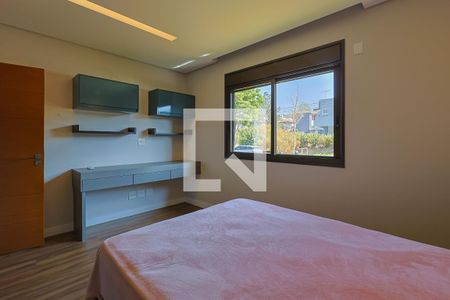 Casa de condomínio à venda com 430m², 4 quartos e 4 vagas Casa de condomínio à venda com 430m², 4 quartos e 4 vagasQuarto 3