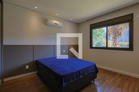 Casa de condomínio à venda com 430m², 4 quartos e 4 vagas Casa de condomínio à venda com 430m², 4 quartos e 4 vagasQuarto 2